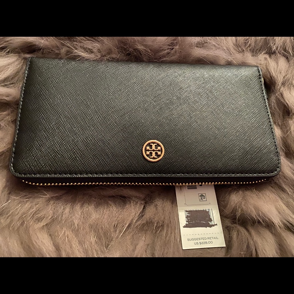 Authentic Tory Burch Wallet